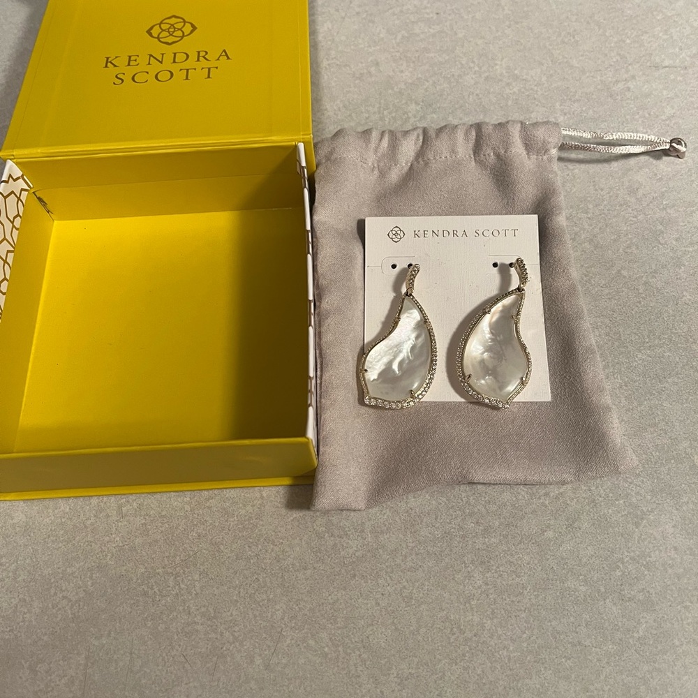 Kendra Scott Earrings